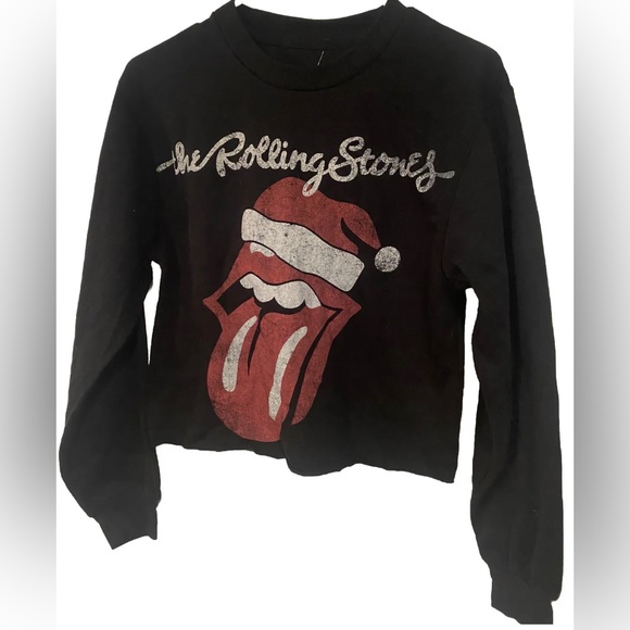 the Rolling Stones Sweaters - Rolling Stones NWT XS Christmas Holiday Black Cropped Crewneck Sweatshirt